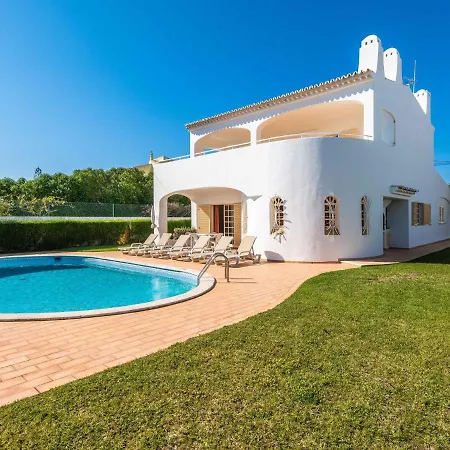 Villa Modern In Albufeira With Private Swimming Pool Patroves