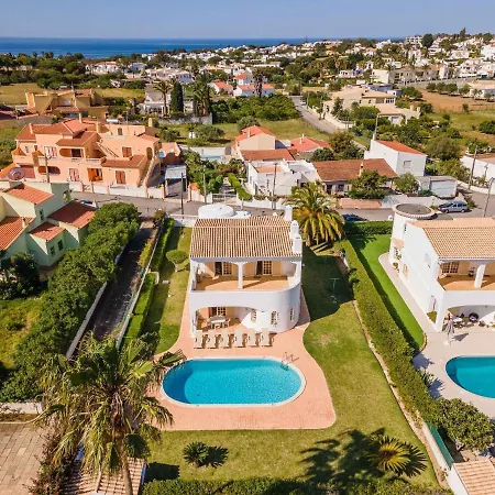 Modern In Albufeira With Private Swimming Pool *