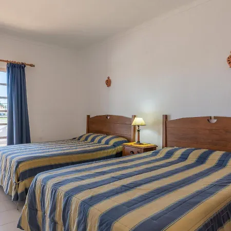Villa Modern In Albufeira With Private Swimming Pool