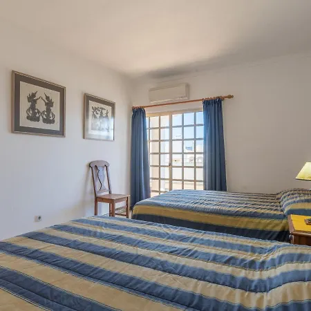 Villa Modern In Albufeira With Private Swimming Pool