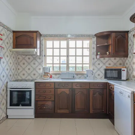 Modern In Albufeira With Private Swimming Pool Patroves